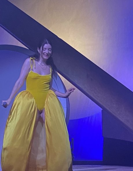 Lorde exclusive actress picture