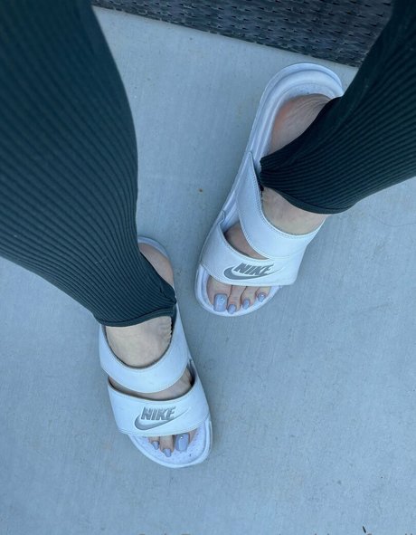 goddessfendi star adult galleries