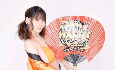 Yuria Yoshine exclusive model photos