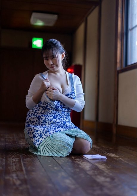 Yuria Yoshine Profile pic