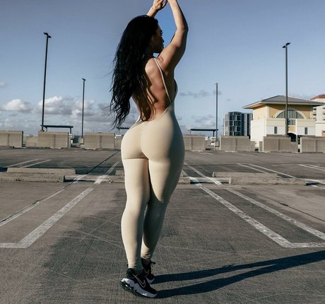 Melgfit exclusive model gallery