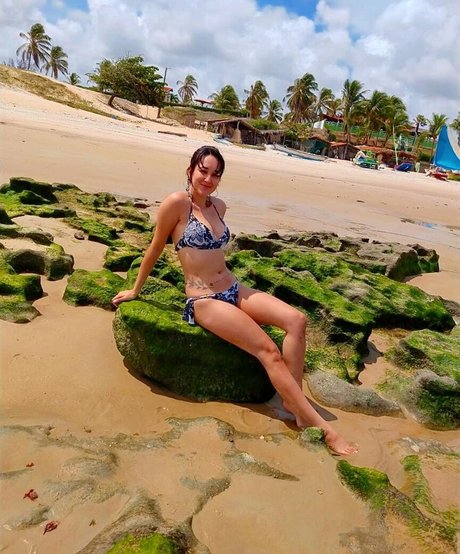 _leticialopes10 sexy actress picture