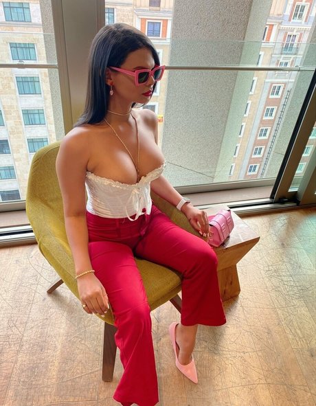 bellapussy25 star best picture