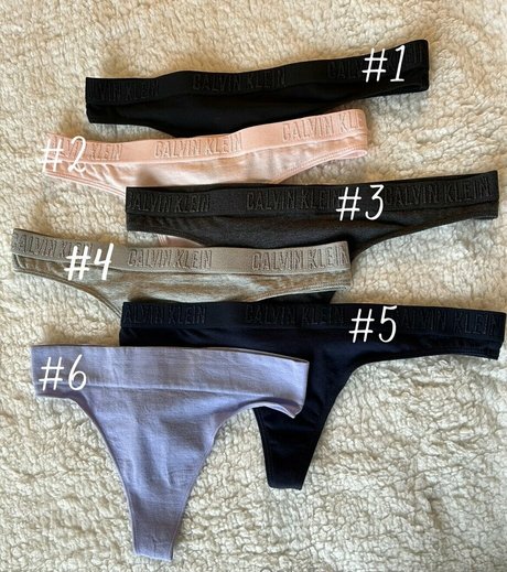 xraebby erotic model photos