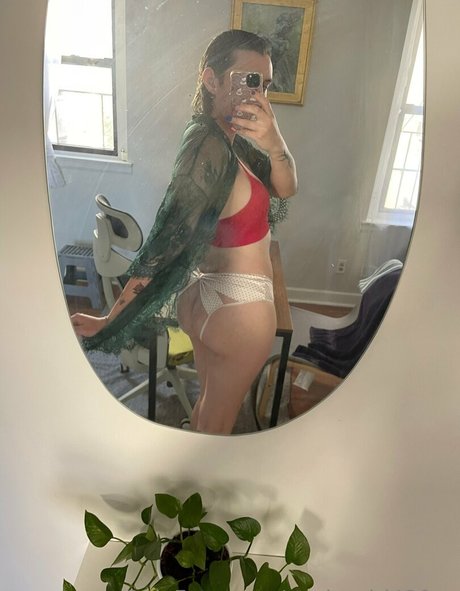 xxpissgirl420xx sexy star pic