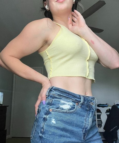 venezuela onlyfans naked photo