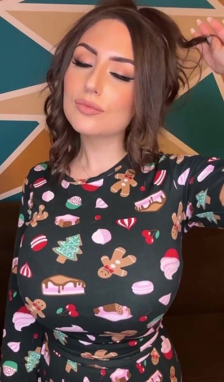 Chiara M star porn pics