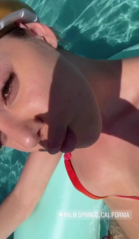 Alissa Violet Profile pic