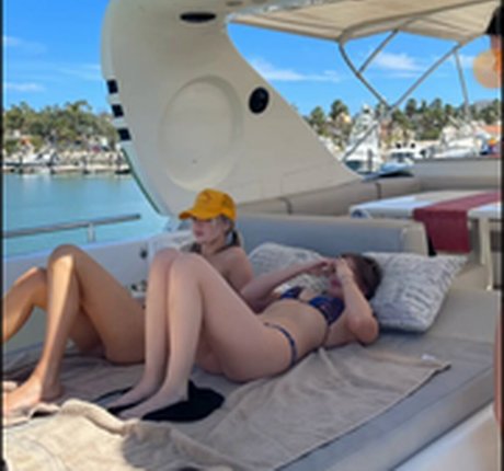 Alissa Violet pornstar high quality archive