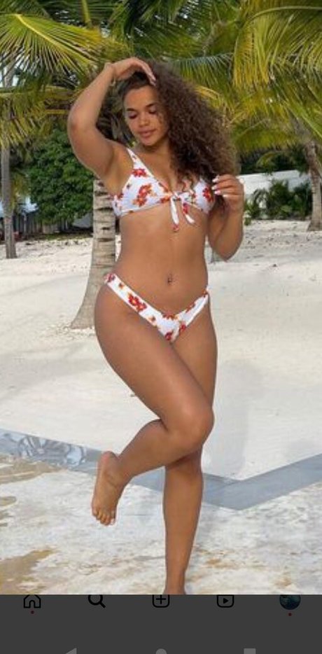 18 year old onlyfans hot pic