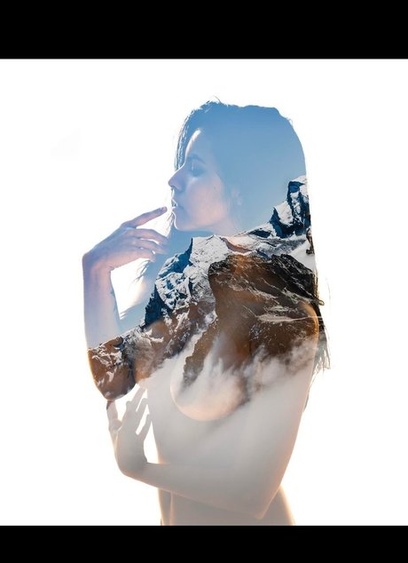 Luna Bloom free actress gallery