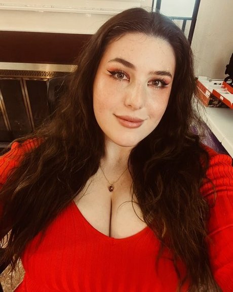 Moxy Mary Quick model image