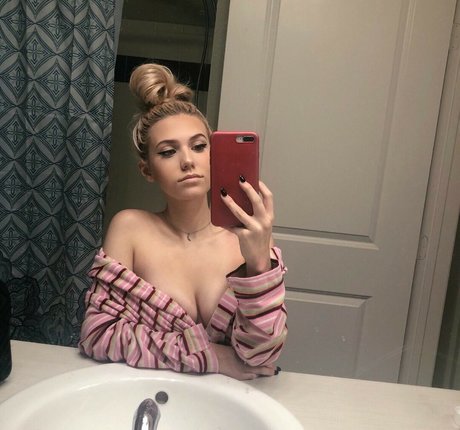 Kalei hot pornstar photo