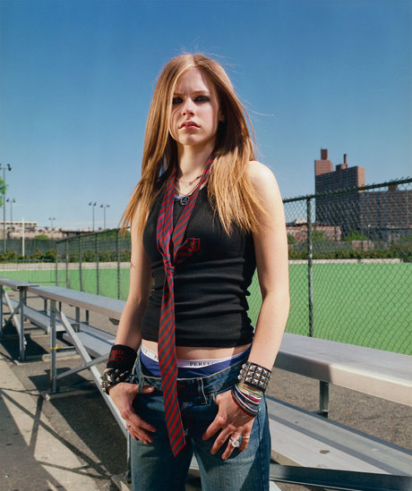 Avril Lavigne erotic star archive