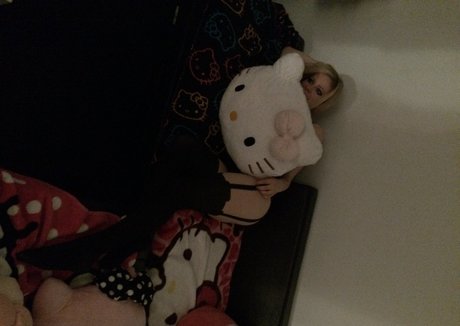 blonde yoga onlyfans nudes images