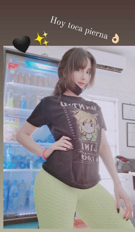 cum on glasses onlyfans free nude photo