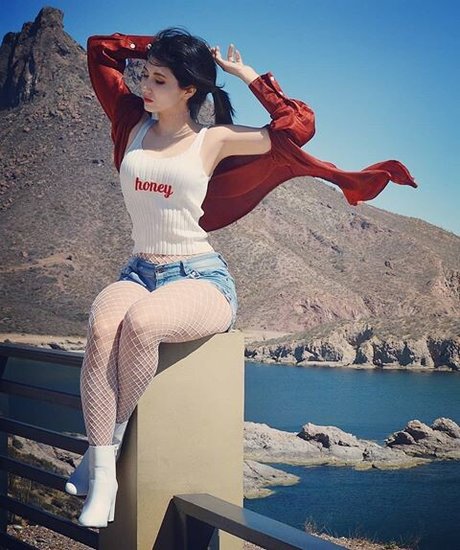 Kouryam model hd galleries