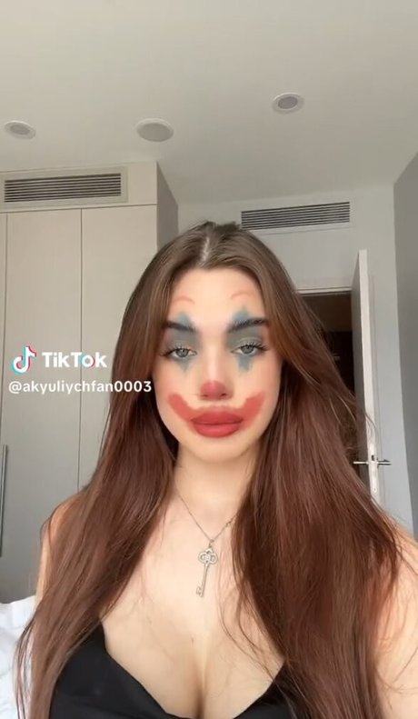 akyuliych star sex archive