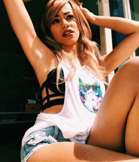 BlackKrystel nice model pictures