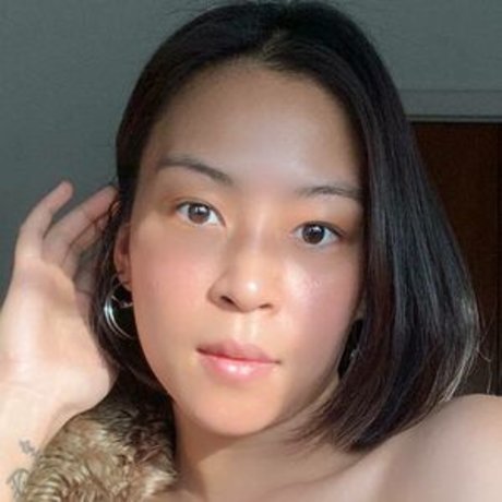 pacharita xxx star image