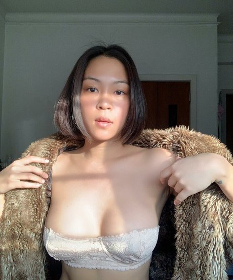 pacharita nice actress pictures