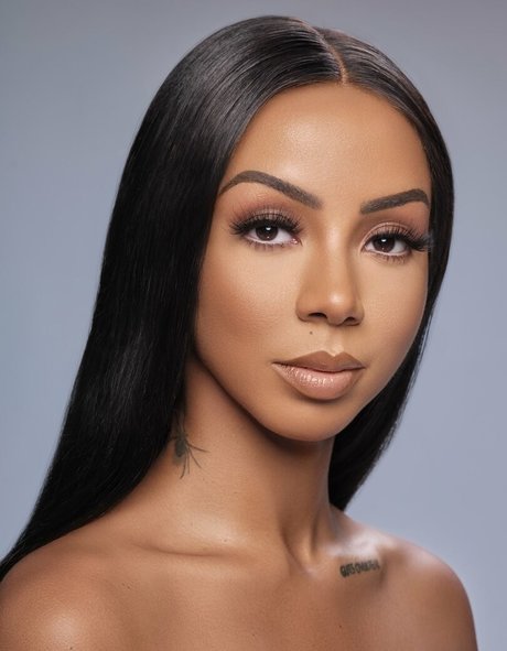 Brittany Renner star porn archive