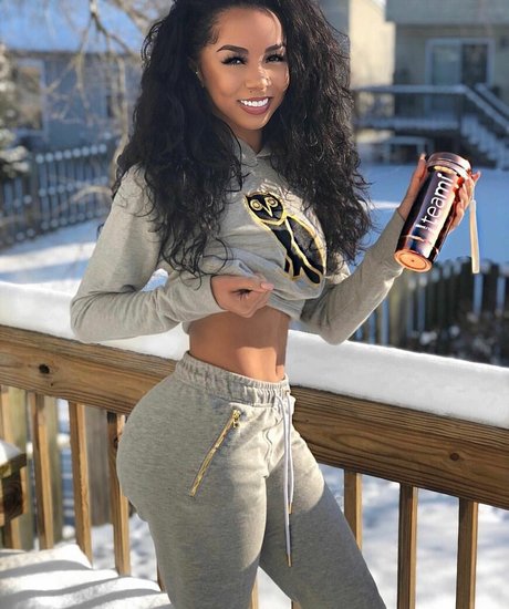 Brittany Renner free model photos