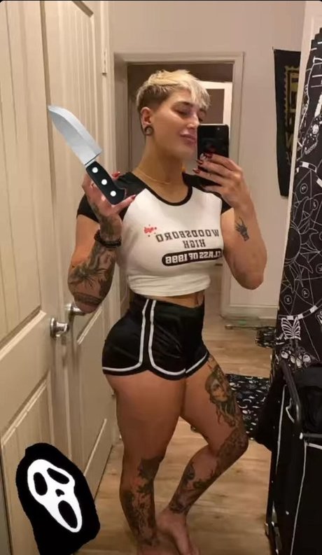 bodybuilder male onlyfans free photo