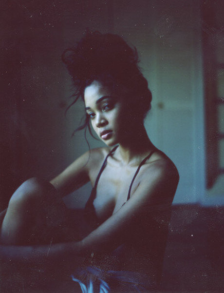 Tai Aysha nice star photo