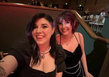 Alluux star beautiful galleries