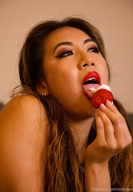 aiokilaci star nude pic