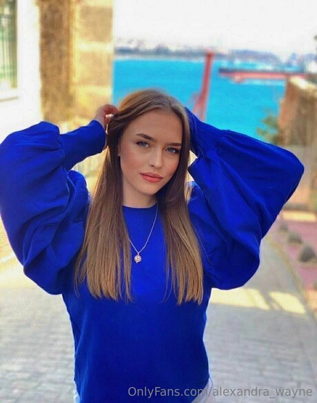 Alexandra Wayne art actress pics