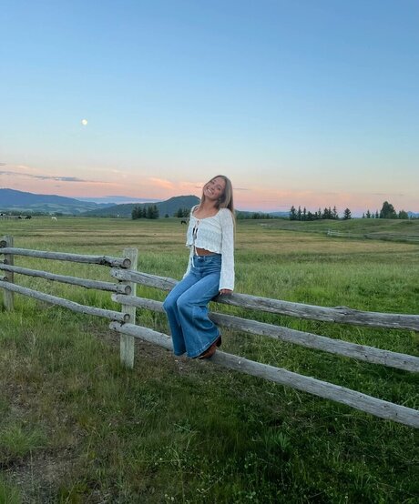 Sexy Cheerleaders high quality star photo