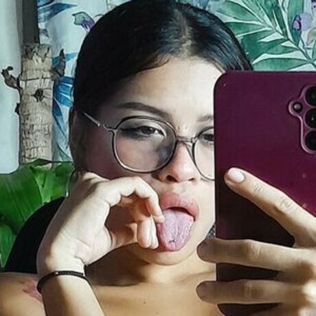 Lilith Baph star exclusive picture