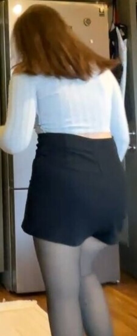 _zge Azunyan model erotic photos