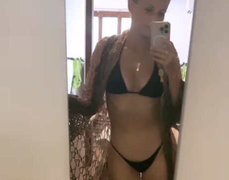 Carolina Peukmann perfect star galleries