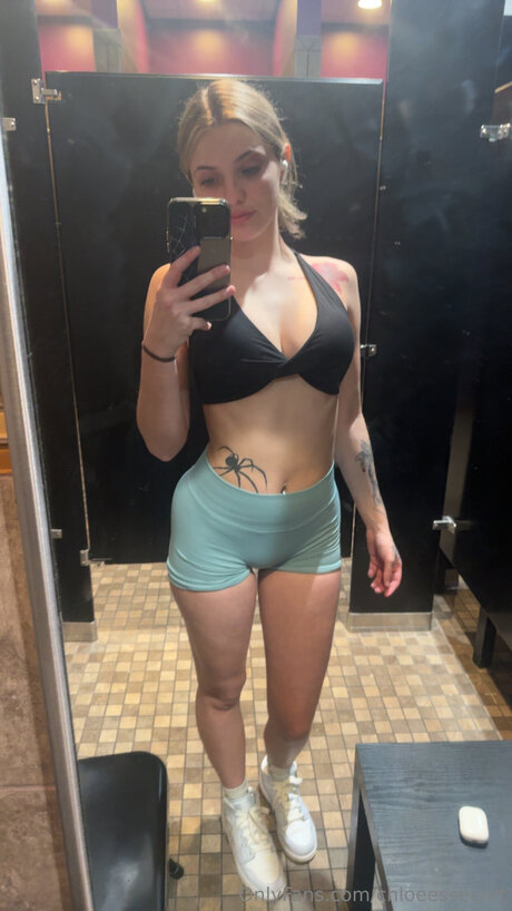 chloeessecret perfect pornstar image