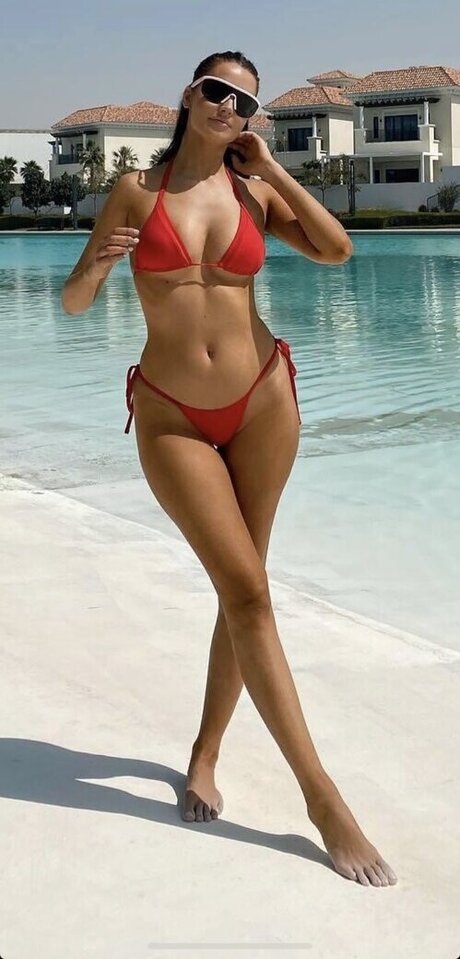 Enisa bukvic beautiful model img