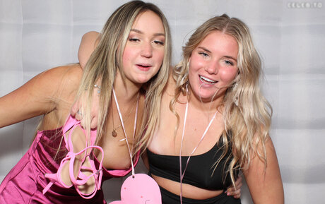 Photobox Flashes model nude images