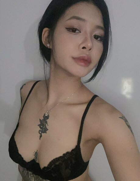 Tr n Th i T m Chi n model porn pic