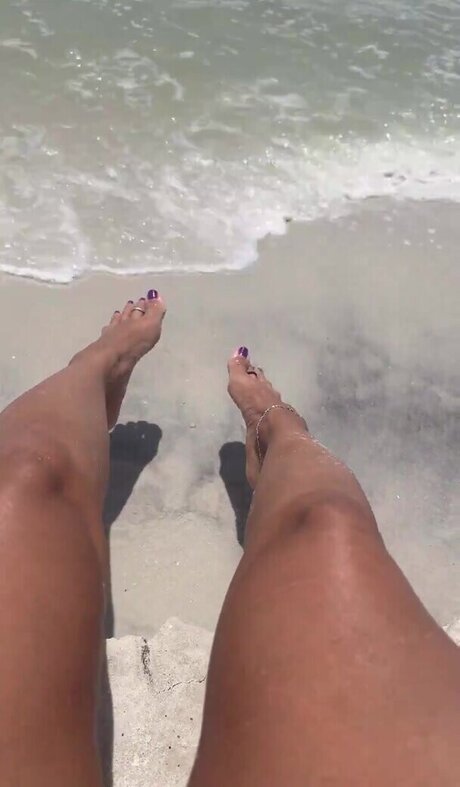 Jacey Birch nice actress img