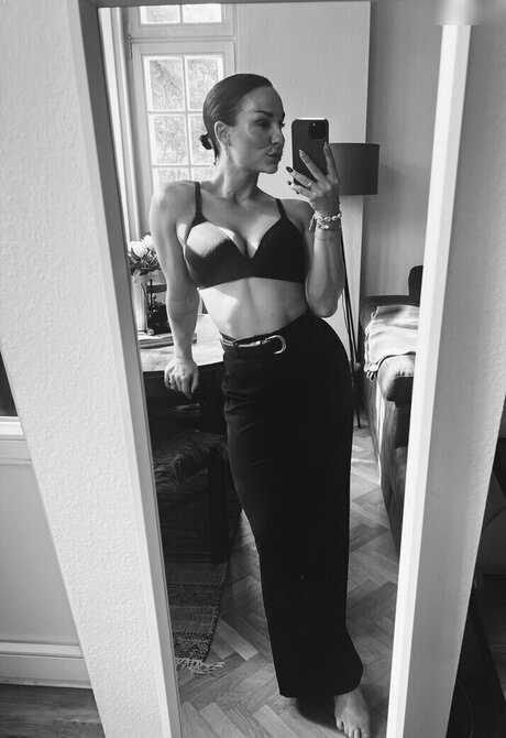 mademoiselle michele star naked photos