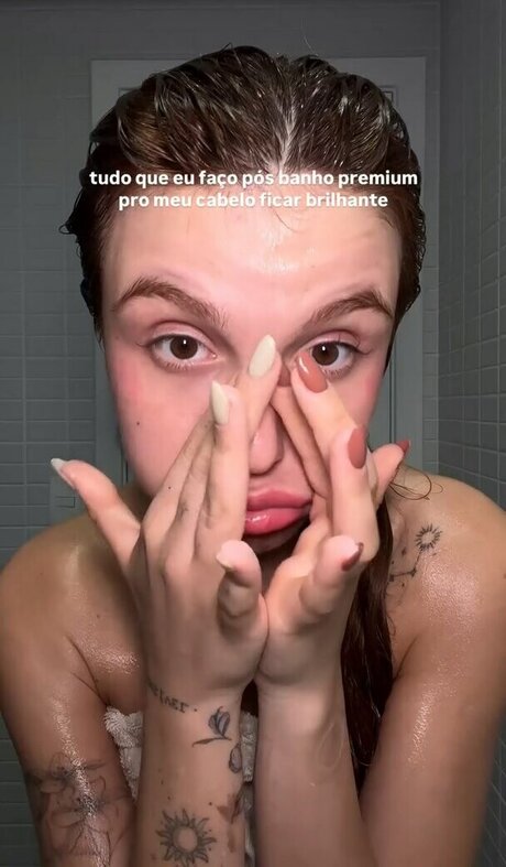 Liv Resenhas sexy model galleries