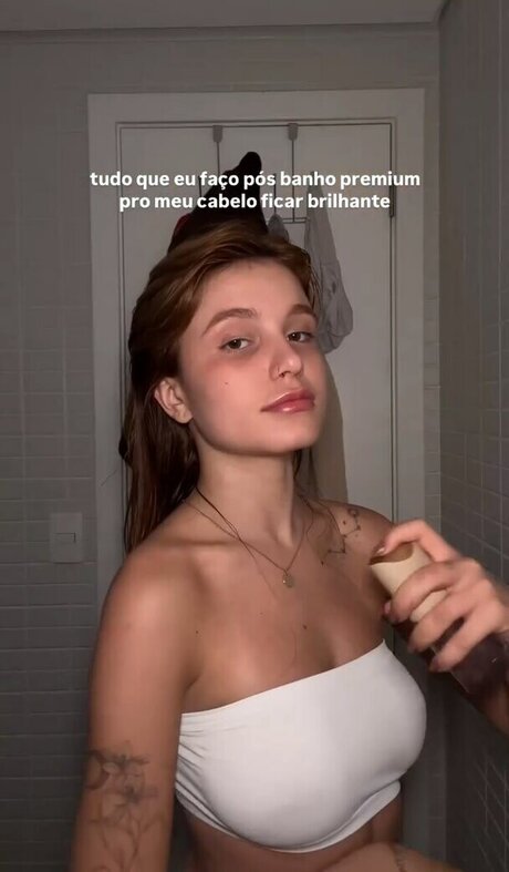 Liv Resenhas star nude images