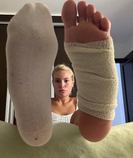 lickandysoles nice model images