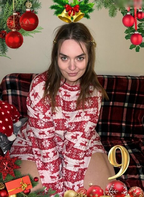 young ebony onlyfans adult image