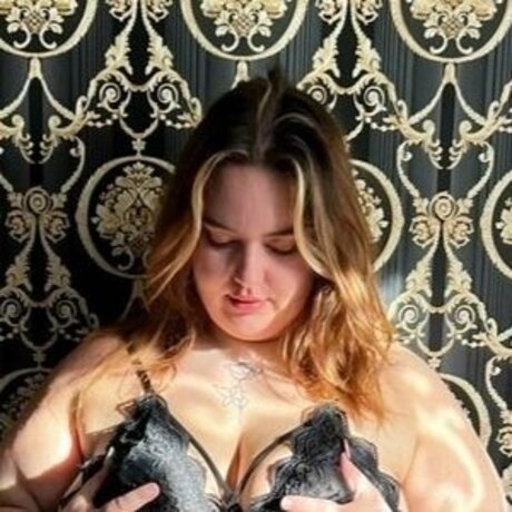 Geparrke hot actress galleries