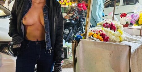 Sassy Siya hd pornstar picture