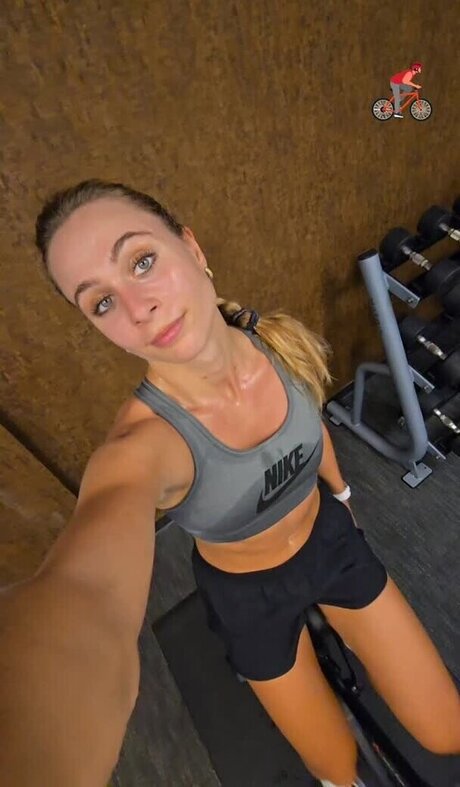 Sophia Fl rsch erotic star photo