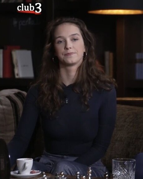 Lena Schilling nice pornstar photos